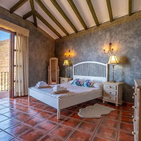 Casa Magma Hotel *